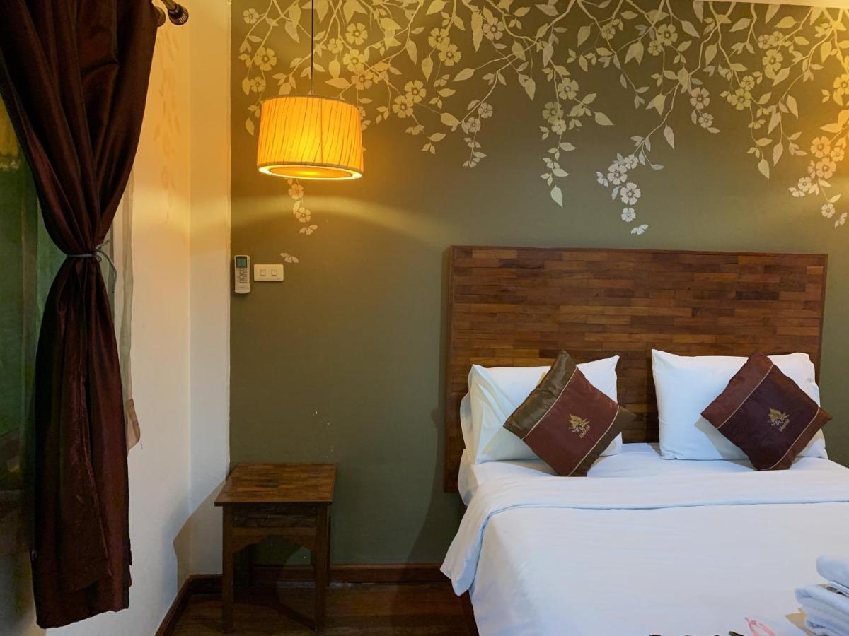 Thapae Boutique House Hotel Chiang Mai Exterior photo